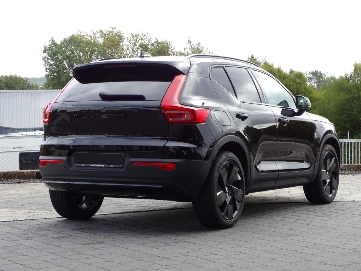 Volvo XC40 B3 Plus Black Edition