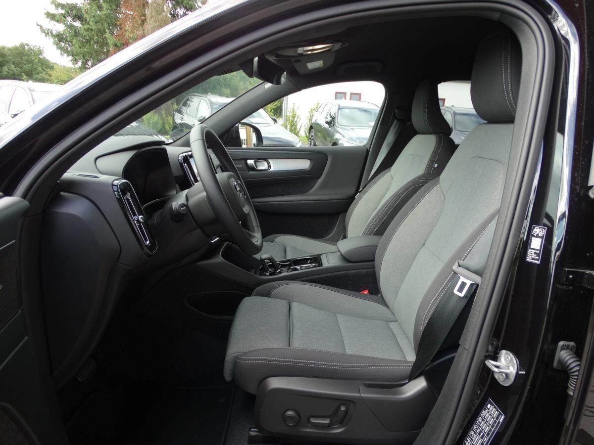 Volvo XC40 B3 Plus Black Edition