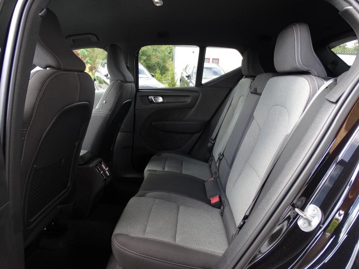 Volvo XC40 B3 Plus Black Edition