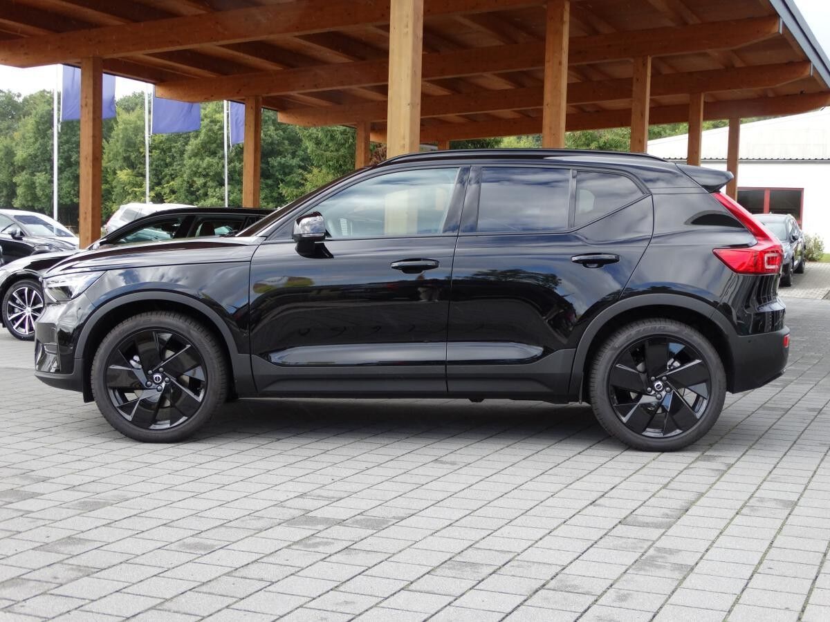 Volvo XC40 B3 Plus Black Edition