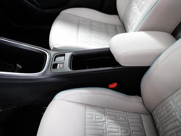 Fiat 600 La Prima Hybrid DCT Navi Massage Sitz LED