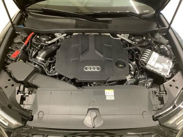 Audi A6 Avant S line , EROBERUNG  AHK,  B&O, 360, Memory,  Matrix