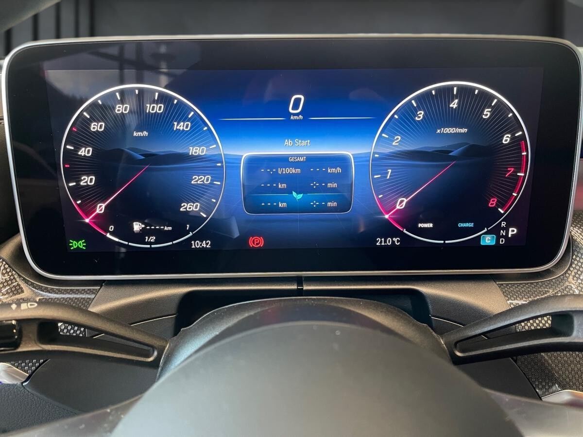 Mercedes-Benz CLE 200 Coupé Edition AMG Burmester Pano Leder