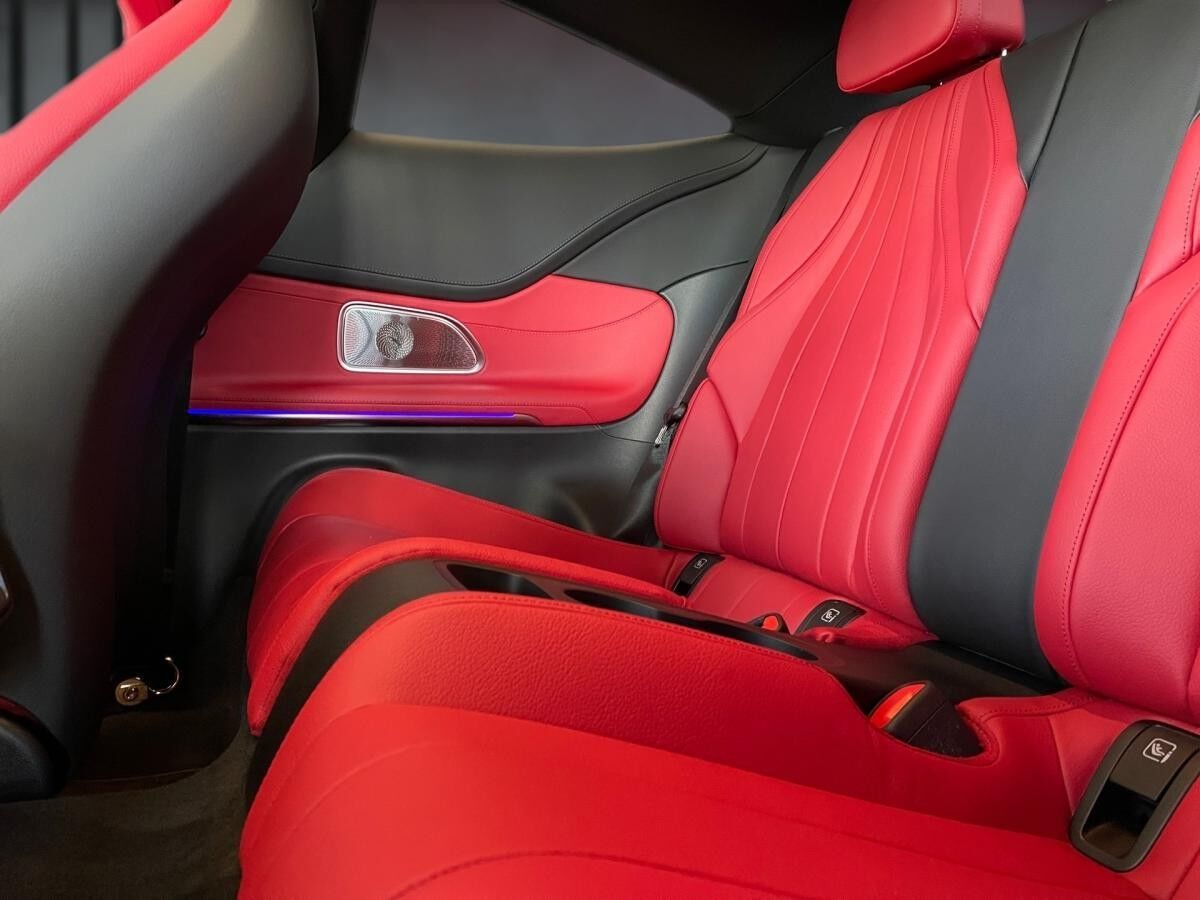 Mercedes-Benz CLE 200 Coupé Edition AMG Burmester Pano Leder