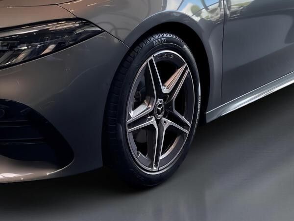 Mercedes-Benz A 200 AMG AdvancedPlus AHK Distronic Totwinkel