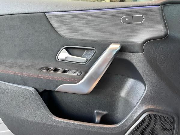 Mercedes-Benz A 200 AMG AdvancedPlus AHK Distronic Totwinkel