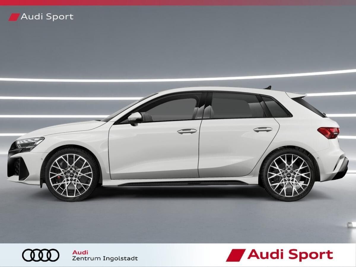 Audi RS3 Sportback S tronic MATRIX,SONOS UPE 84.910,-