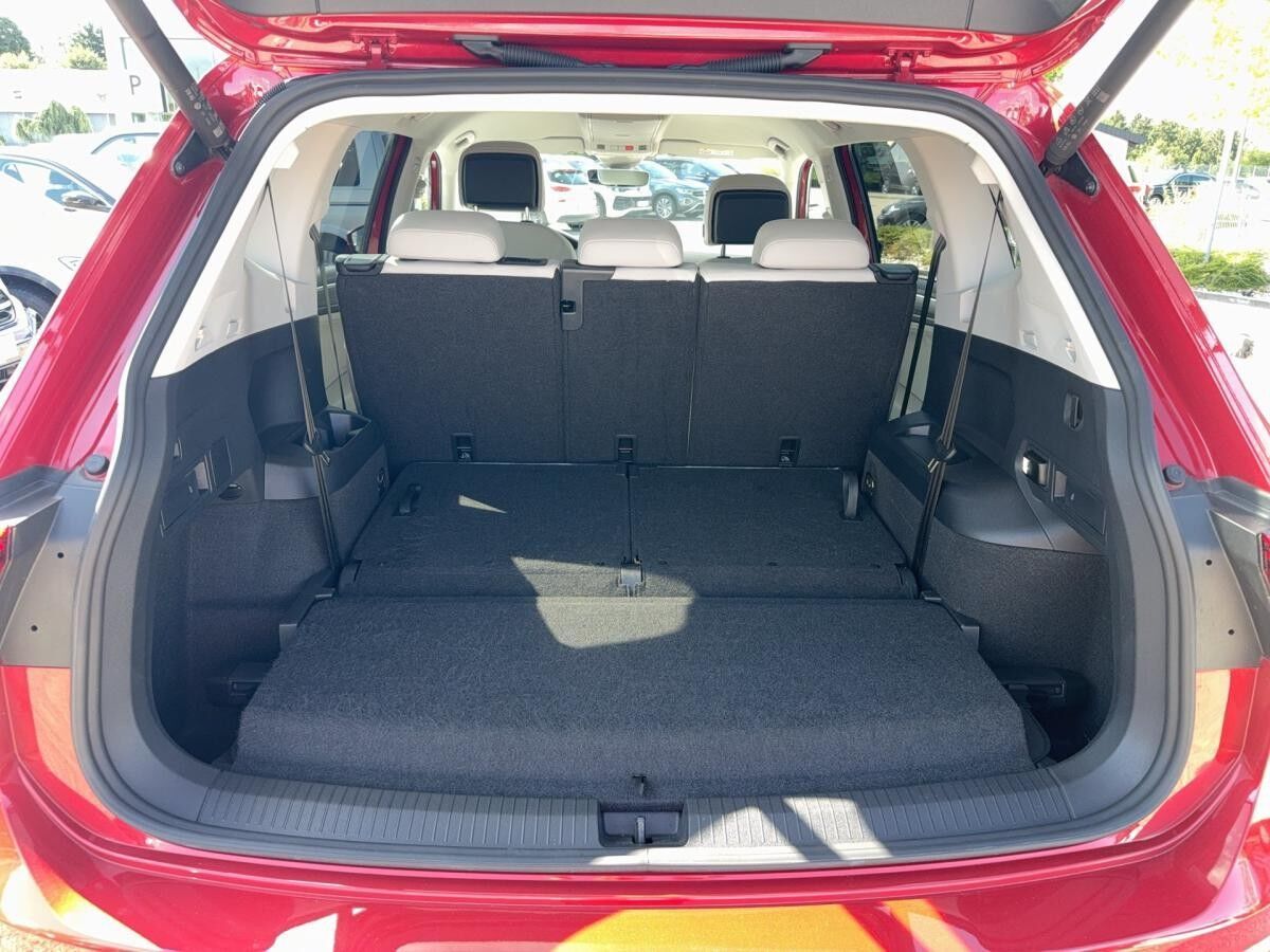 Volkswagen Tiguan Allspace Elegance TDi DSG Top-Ausstattung