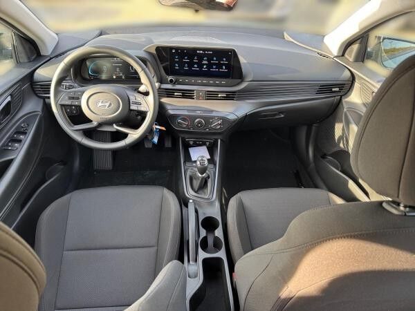 Hyundai Bayon 6-MT 2WD Select