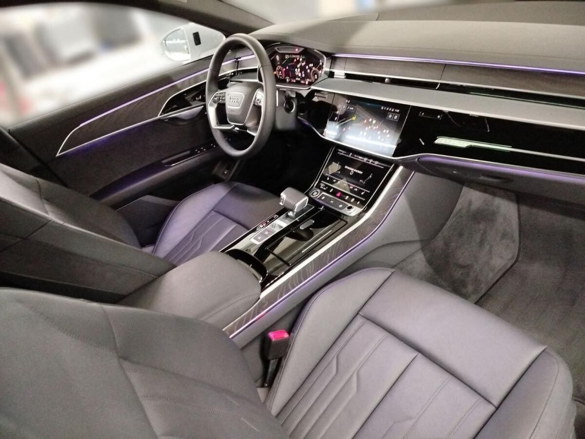 Audi A8 50 TDI quattro Digitaler Matrix-LED air suspension Standheizung B&O