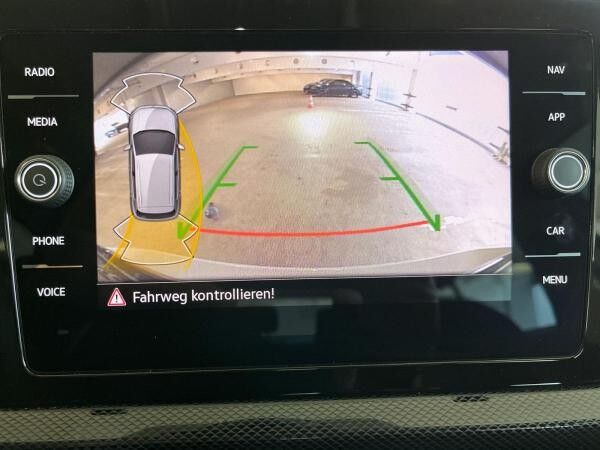 Volkswagen T-Cross 1.0 TSI Life Navi Kamera CarPlay ACC LED