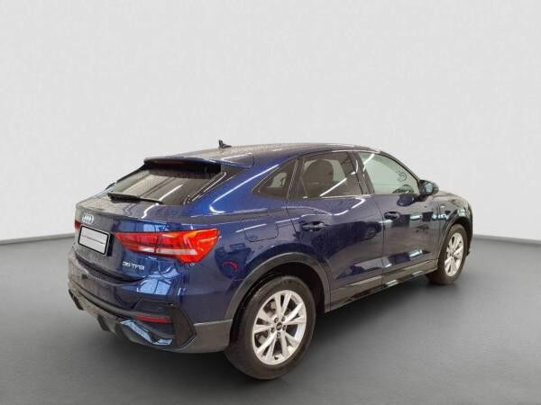 Audi Q3 Sportback S-Line 35 TFSI S-tronic / AHK, ACC
