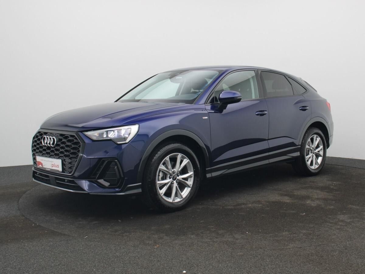 Audi Q3 Sportback S-Line 35 TFSI S-tronic / AHK, ACC