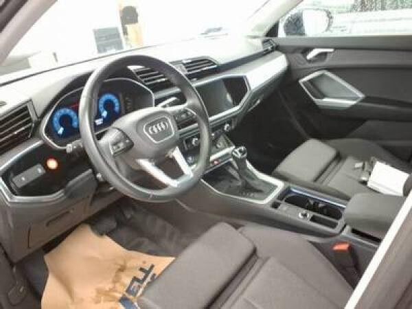 Audi Q3 Sportback S-Line 35 TFSI S-tronic / AHK, ACC