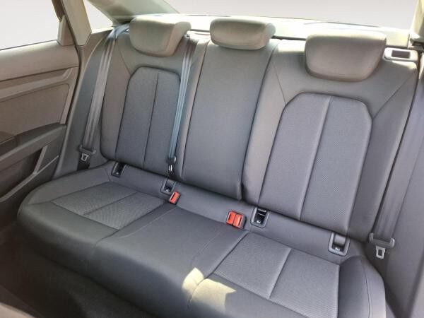 Audi A3 35 TFSI Limousine SHZ LED Ambiente