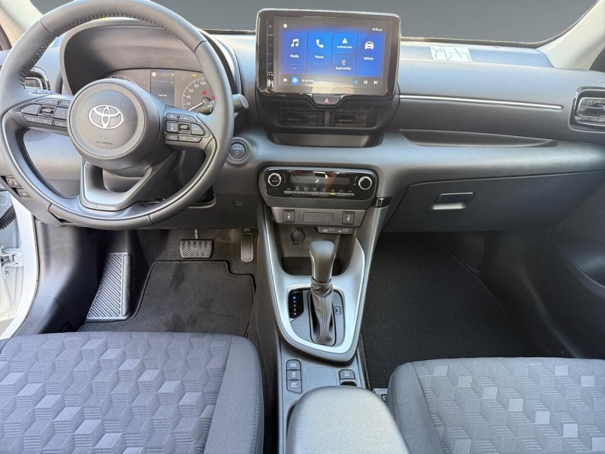 Toyota Yaris Hybrid Business +Sitzhzg+Rückfahrk.+1,99 %