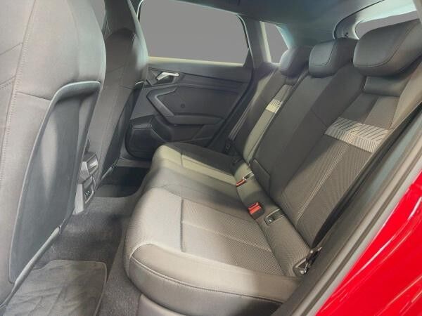 Audi A3 Sportback 30 TFSI g-tron Pano AHK Navi virtual