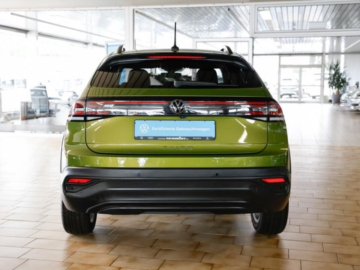 Volkswagen Taigo 1,5TSI DSG Goal ACC R-Kamera LED Parkpilot 17" Sitzheiz.