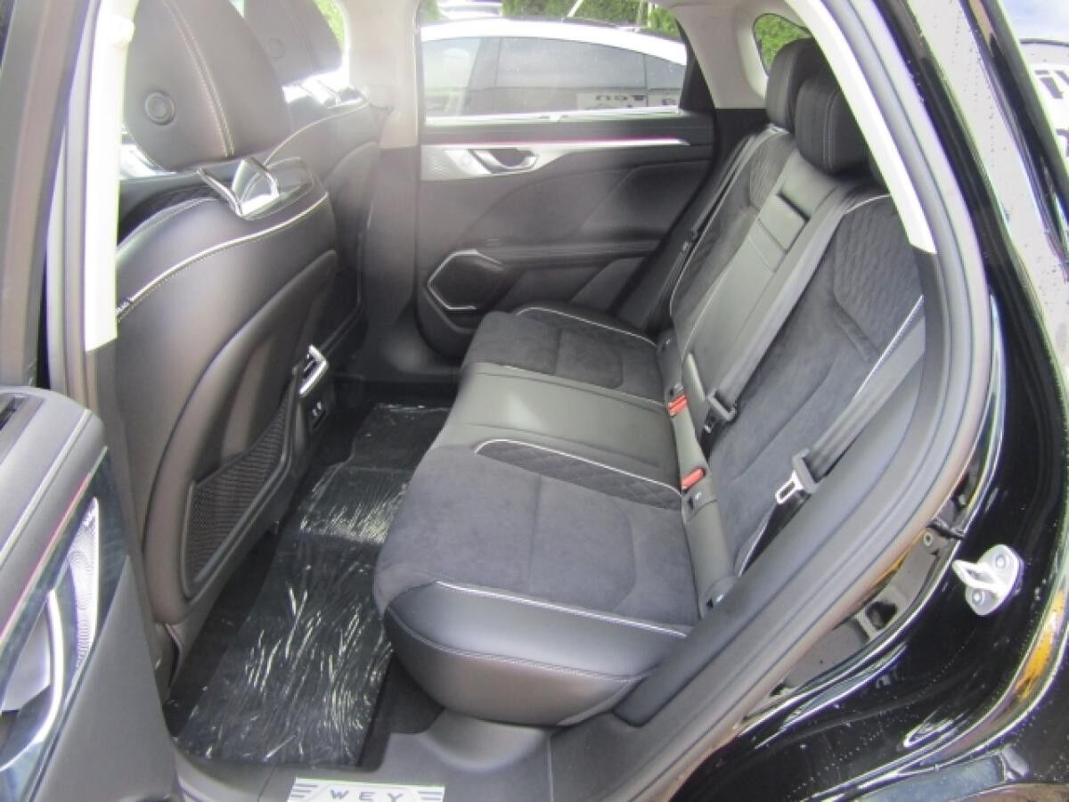 GWM WEY 05 2.0 PHEV Luxury Sitzpaket LED PANORAMA SHZ ACC KAMERA