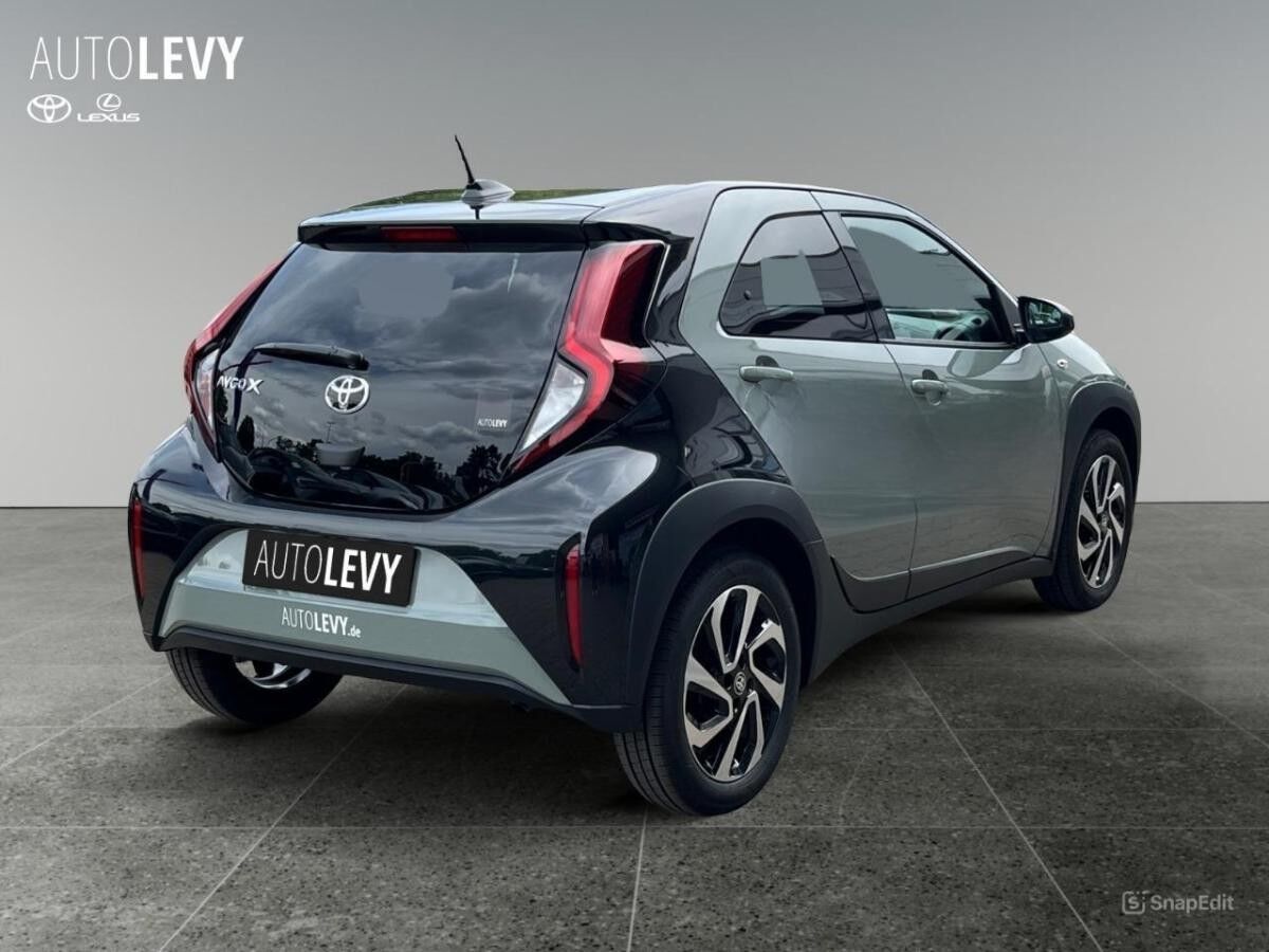 Toyota Aygo X Teamplayer +Rückfahrk.+Sitzheiz.+1,99 % !!