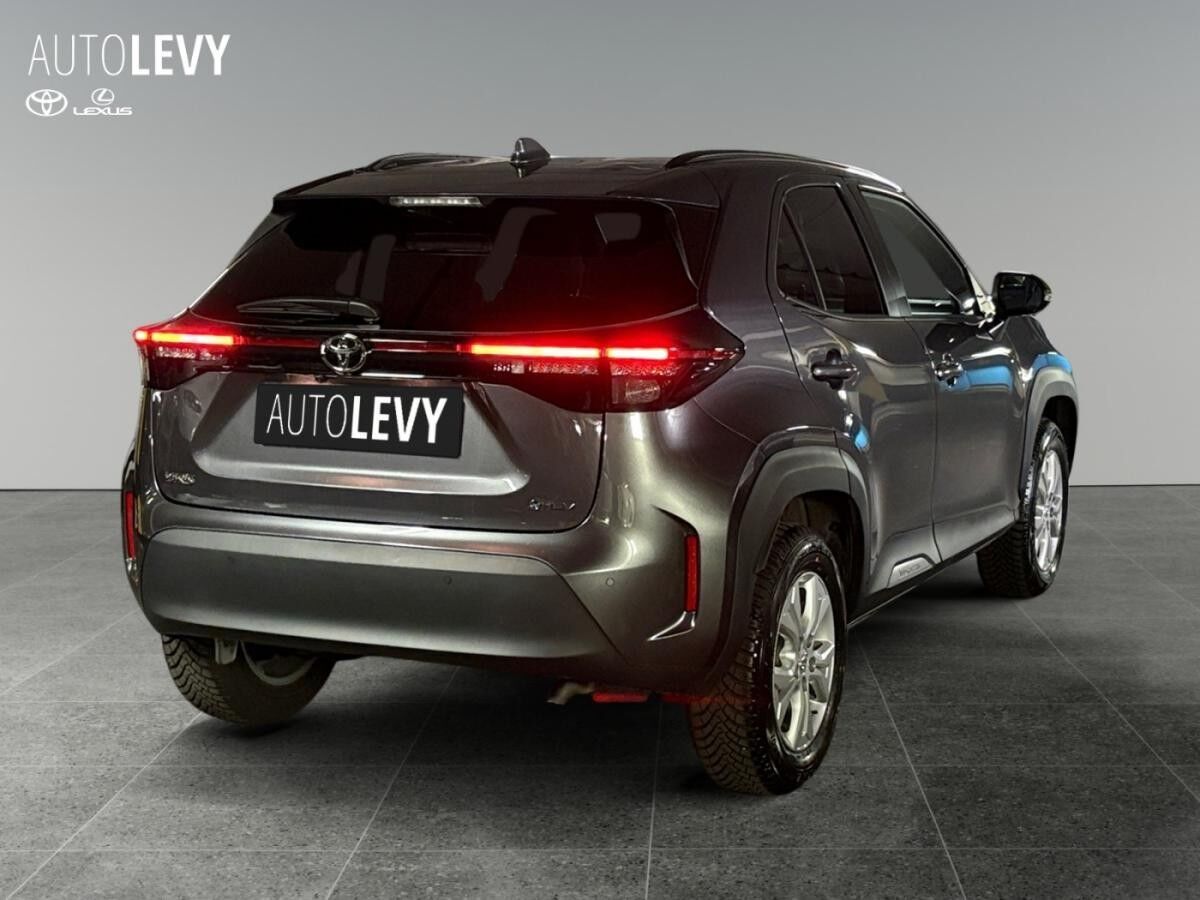 Toyota Yaris Cross Teamplayer +div. Farben+Winter P.+1,99%