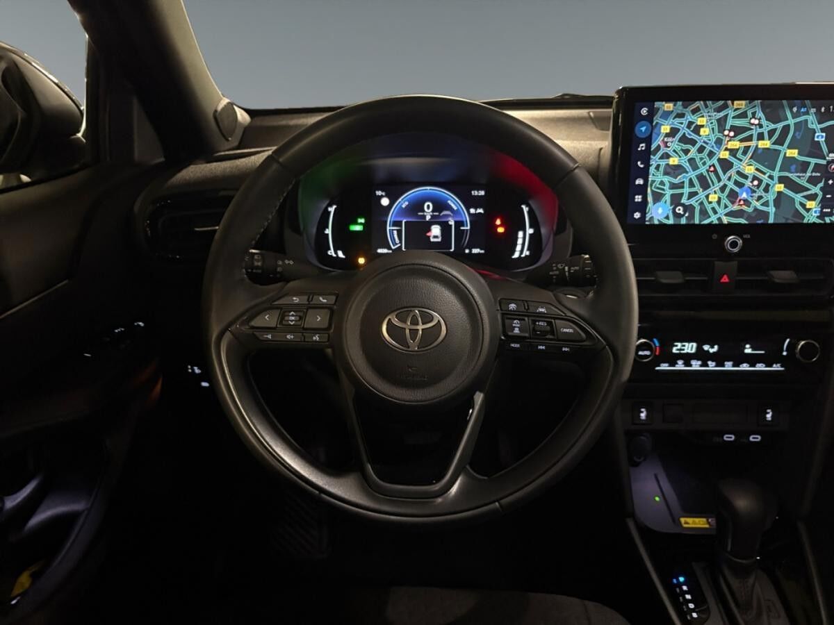 Toyota Yaris Cross Teamplayer +div. Farben+Winter P.+1,99%