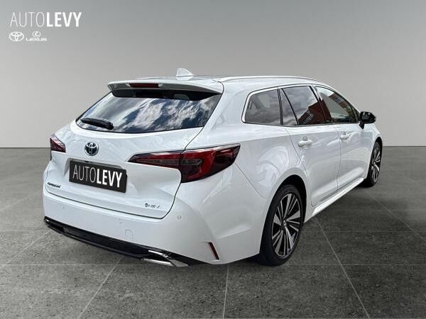 Toyota Corolla TS 1.8 Teamplayer +Technik-Paket +div. Farben