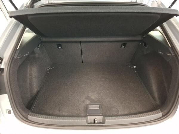 Volkswagen Taigo 1.0 TSI Life 2xKlima SHZ CarPlay PDC