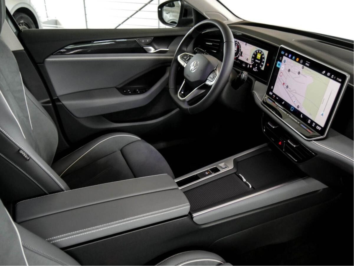 Volkswagen Passat Variant Business 1.5 TSI e AHK ACC NAVI KAMERA ERGOACTIVE