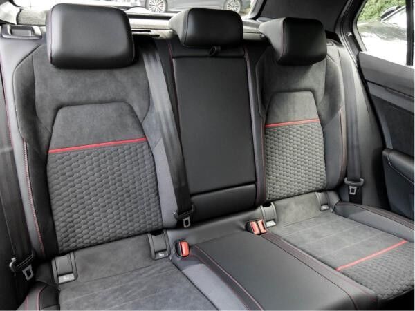 Volkswagen Golf GTI Clubsport 2,0 l TSI OPF 7-Gang-Doppelkupplungsgetriebe DSG