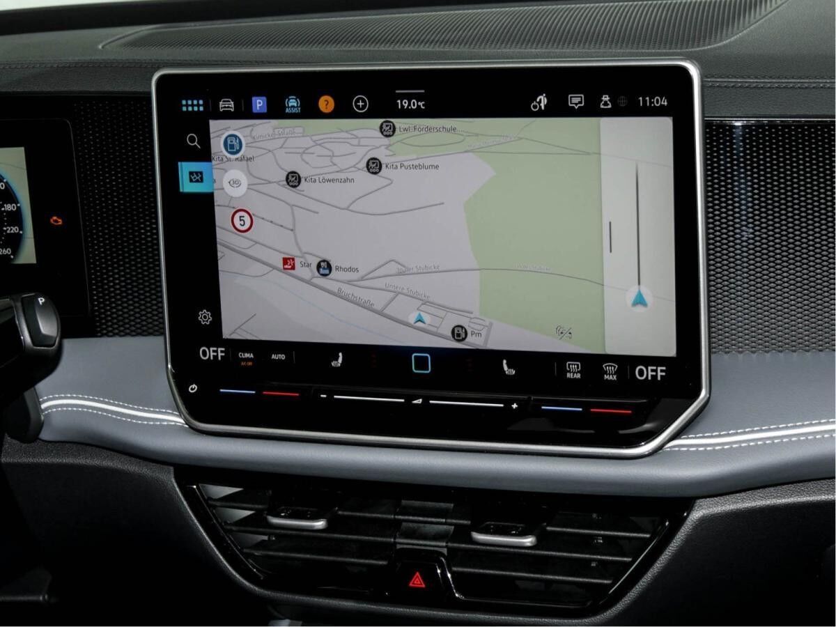 Volkswagen Passat Variant Business 1.5 TSI e AHK ACC NAVI KAMERA ERGOACTIVE