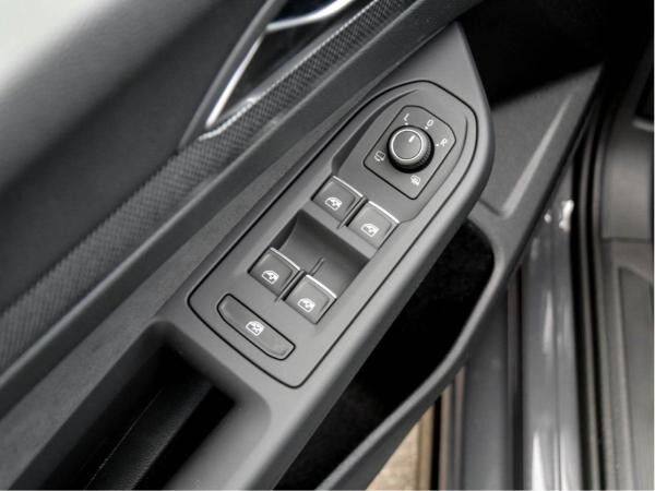 Volkswagen Golf GTI Clubsport 2,0 l TSI OPF 7-Gang-Doppelkupplungsgetriebe DSG