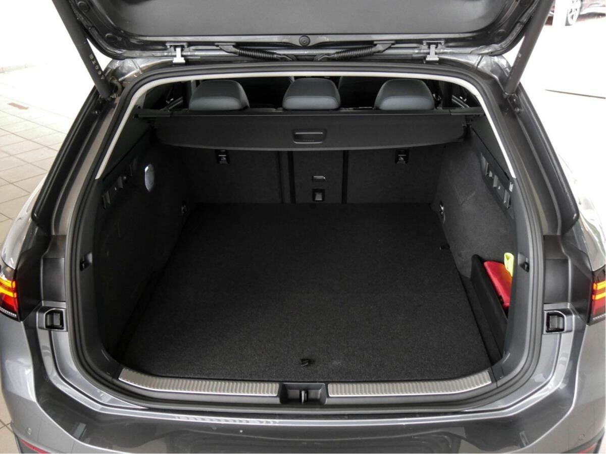 Volkswagen Passat Variant Business 1.5 TSI e AHK ACC NAVI KAMERA ERGOACTIVE