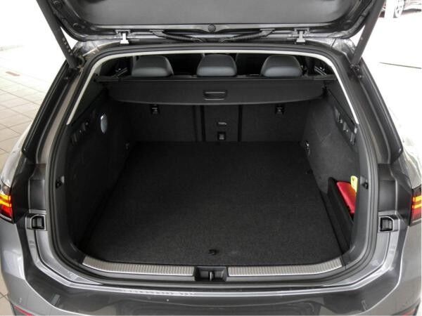 Volkswagen Passat Variant Business 1.5 TSI e AHK ACC NAVI KAMERA ERGOACTIVE