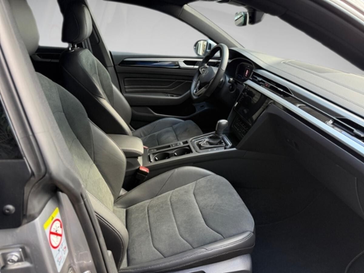 Volkswagen Arteon Shootingbrake 2.0 TDI DSG R-Line LED AHK