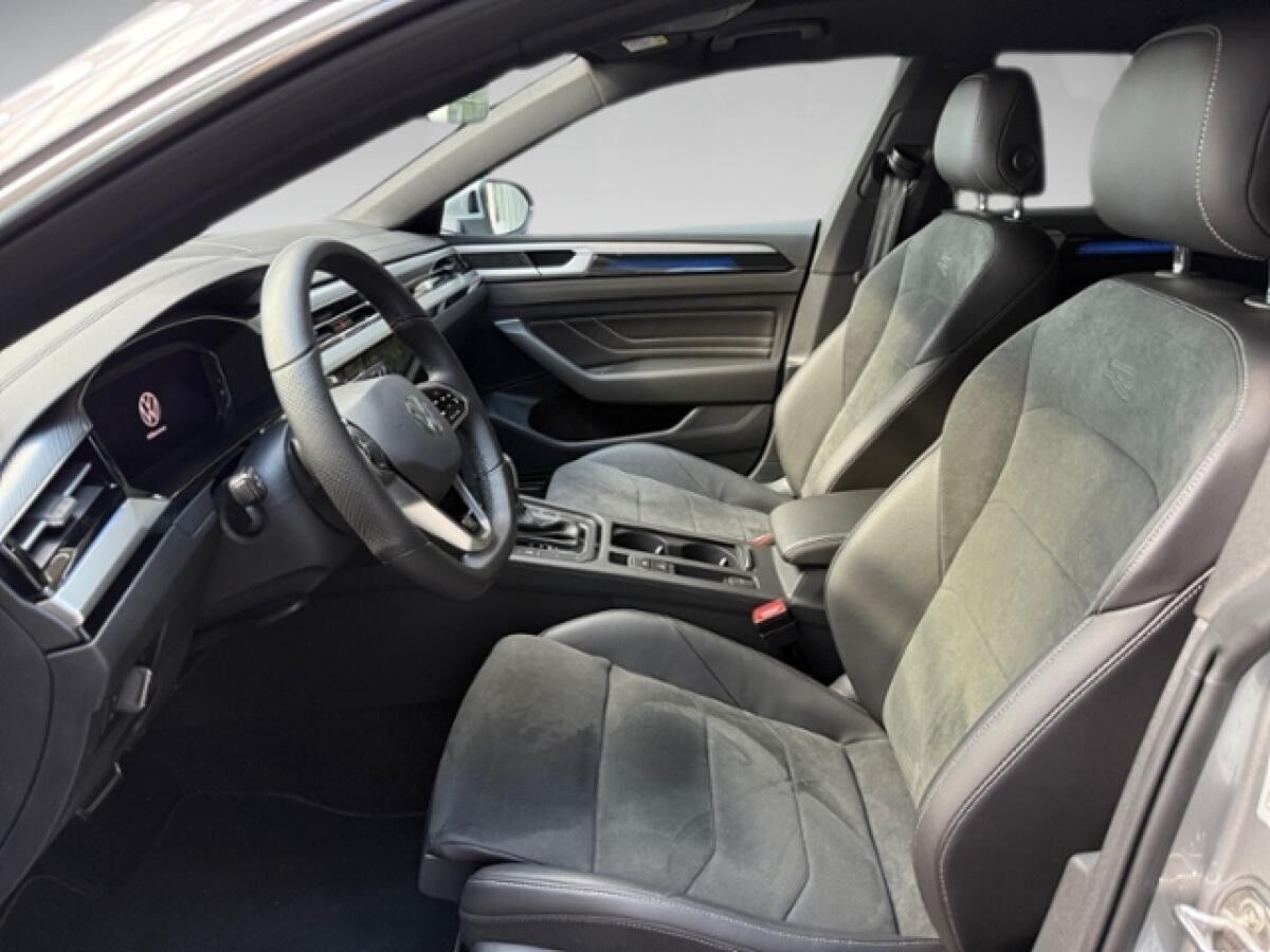 Volkswagen Arteon Shootingbrake 2.0 TDI DSG R-Line LED AHK