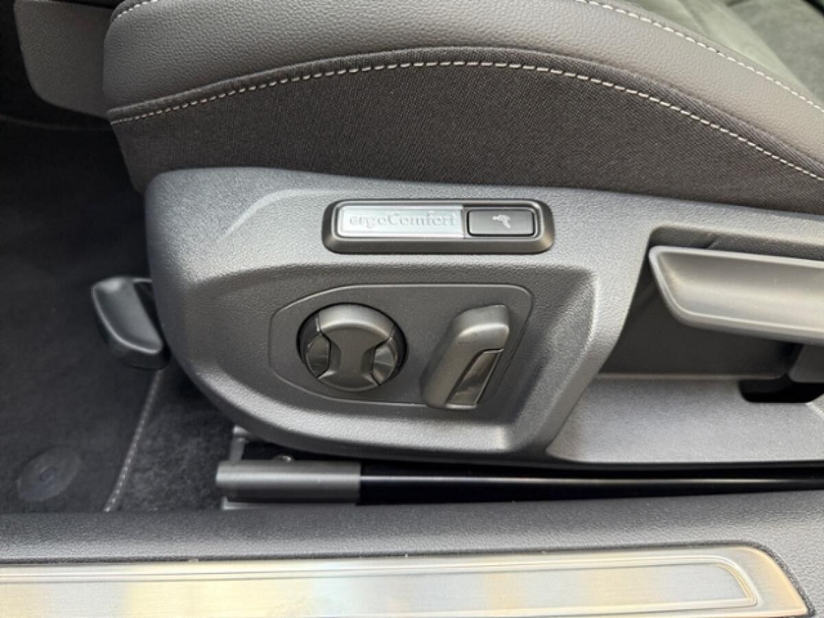 Volkswagen Arteon Shootingbrake 2.0 TDI DSG R-Line LED AHK