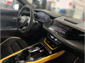 Audi RS e-tron GT RS - Head-up-Display, adaptive air suspension, Panorama-Glasdach, Bang & Olufsen Premium