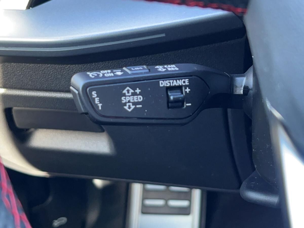 Audi A3 Sportback S line 35 TFSI S tronic+PANO+WKR