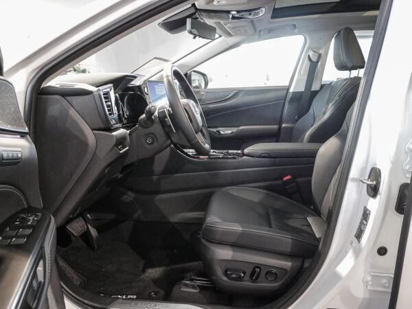 Lexus NX 350h Luxury AWD inkl. Panorama-Glasdach