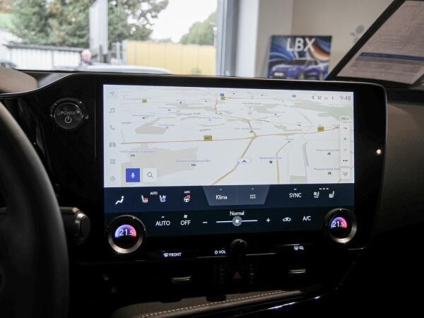 Lexus NX 350h Luxury AWD inkl. Panorama-Glasdach