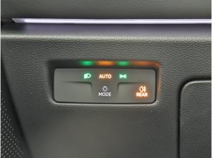 Volkswagen Passat Variant Business 2.0 TDI DSG+AHK+HUD+KAMERA+ACC+NAVI