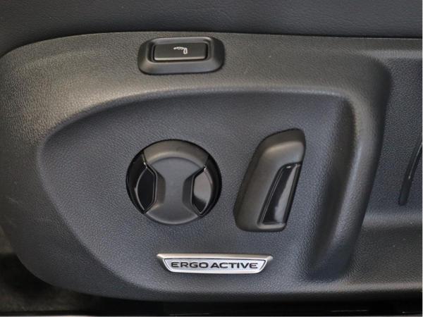 Volkswagen Passat Variant Business 2.0 TDI DSG+AHK+HUD+KAMERA+ACC+NAVI