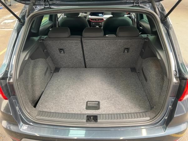 Seat Arona 1.0 TSI FR Apple-CarPlay SHZ PDC KLIMA
