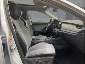 Skoda Octavia COMBI 2.0 TDI SELEKTION DSG AHK PANORAMA