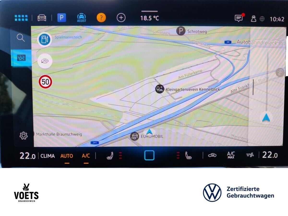 Volkswagen Golf VIII Life GOAL 1.5 TSI rearView+AHK+LED