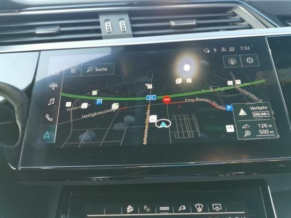 Audi Q8 e-tron 55 quattro advanced *HUD*