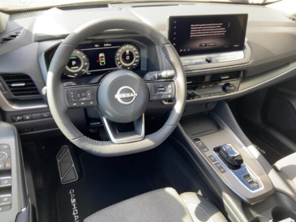 Nissan Qashqai N-CONNECTA Autom. Winter/PGD/HUD/360°/ e-POWER