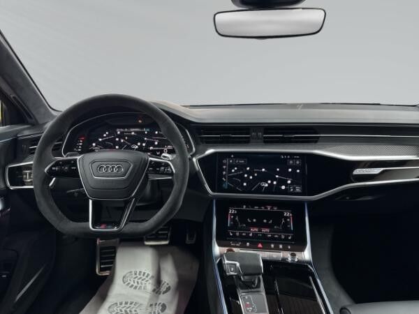 Audi RS6 Avant performance 360°+HuD+Keramik+Pano+Sthz