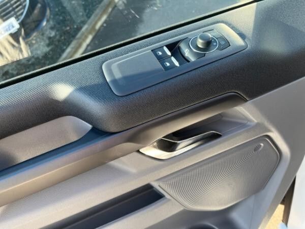 Ford Tourneo Custom Bus 320 L1 Sport AWD Schiebet.re+li.elektr. Austellfenst. AHK el. Tech.-P.6